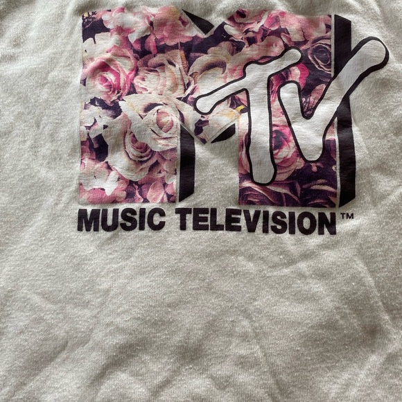 MTV Cream Pink Short Sleeve Tee - Picture 2 of 3